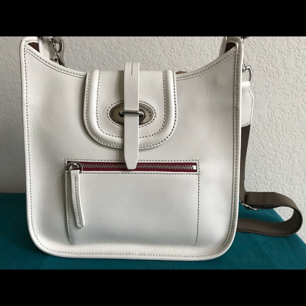 Dooney & Bourke Toscana Crossbody in Bone